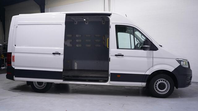 Volkswagen CRAFTER 2.0 TDI L3H3 LAADKLEP Navi, Camera App Connect, Apple Carplay, Uniek in NL, 3-Zits
