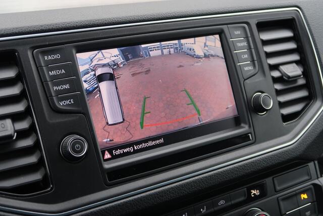 Volkswagen CRAFTER 35 2.0 TDI L3H3 AUT/ LED/ CAMERA/ CLIMA/ ETC..