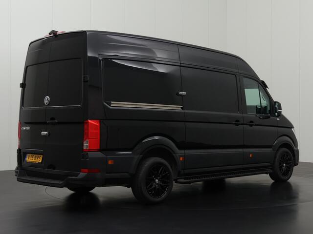 Volkswagen CRAFTER 2.0TDI 177PK L3H3 Exclusive | Leder | Led | Navigatie | Camera | Airco | Cruise | Betimmering
