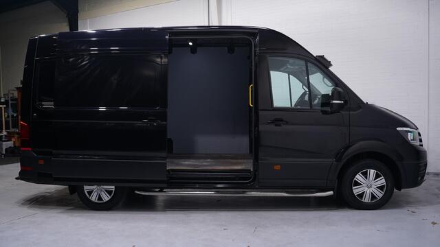 Volkswagen CRAFTER 2.0 TDI 140 pk DSG Aut. L3H3 Navi, Camera, Trekhaak 3.000 kg, 270 Graden Deuren, PDC V+A, 3-Zits