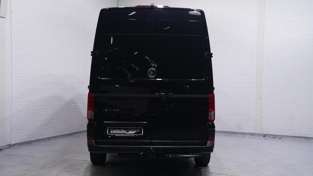 Volkswagen CRAFTER 2.0 TDI 140 pk DSG Aut. L3H3 Navi, Camera, Trekhaak 3.000 kg, 270 Graden Deuren, PDC V+A, 3-Zits