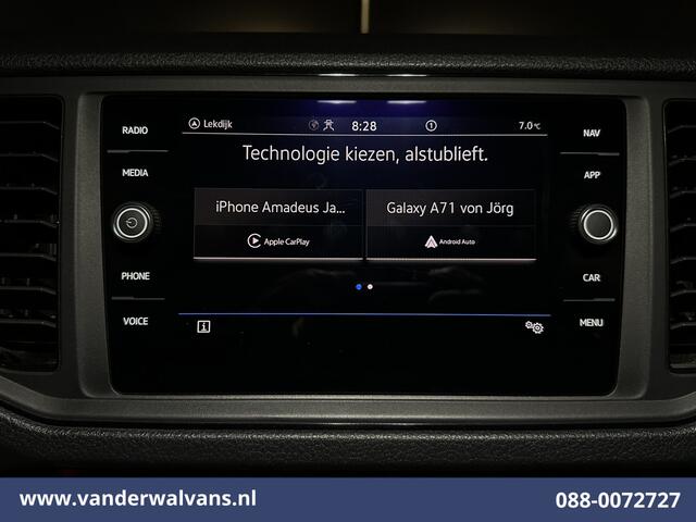 Volkswagen CRAFTER 2.0 TDI 140pk L3H2 L2H1 Euro6 Airco | Camera | Navigatie | Apple Carplay | Trekhaak Android Auto, Bijrijdersbank