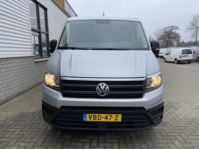 Volkswagen CRAFTER 30 2.0 TDI L3H2 Comfortline ( voorheen L2H1 ) / euro 6 / bpm vrij / lease vanaf ¤ 358 / vaste prijs rijklaar ¤ 21.950 ex btw / zilver metallic / airco / cruise / navi / pdc voor en achter