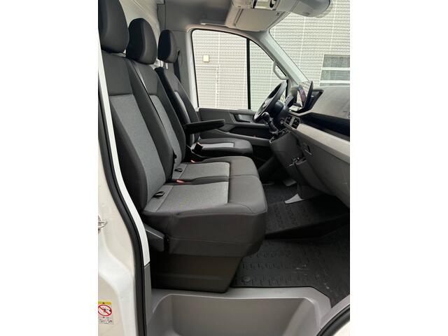 Volkswagen CRAFTER 35 2.0 TDI 164PK L4 EL Trendline EURO VI RWD Bakwagen