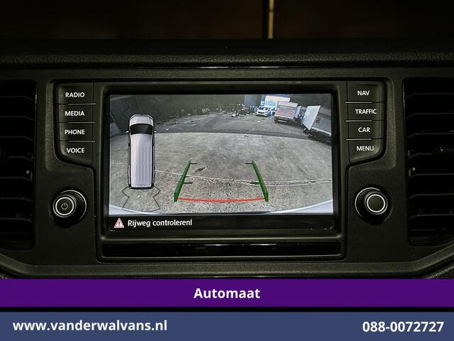 Volkswagen CRAFTER 2.0 TDI 141pk Automaat L3H2 L2H1 Inrichting Euro6 Airco | Navigatie | Camera Apple Carplay, Android Auto, Cruisecontrol, Bijrijdersbank, 3000kg trekvermogen
