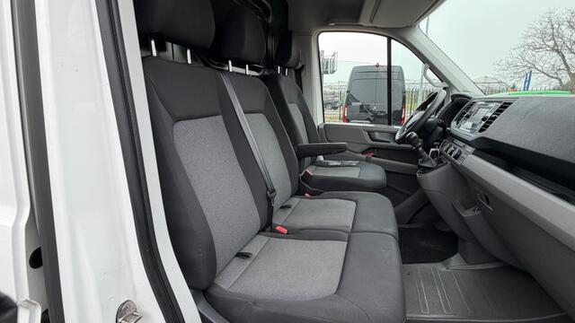 Volkswagen CRAFTER 2.0 TDI 75KW 102PK L3H2 EURO 6 AIRCO/ CRUISE CONTROL/ APLLE CARPLAY/ 100% DEALERONDERHOUDEN