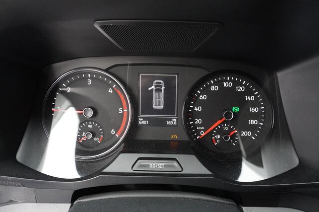 Volkswagen CRAFTER 180pk Automaat L3H3/L2H2 Navigatie Camera Apple Carplay LED Stoelverwarming