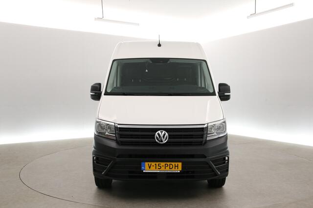 Volkswagen CRAFTER 2.0 TDI L3H3 140PK | Aut. | Airco | Camera | Adap. Cruise | Trekhaak | Carplay | Parkeersens.
