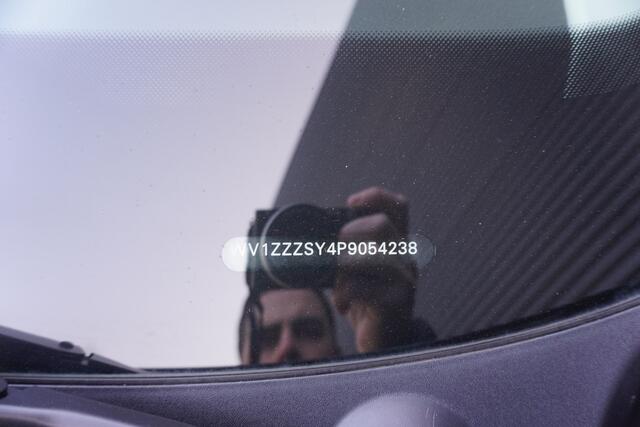 Volkswagen CRAFTER 35 180pk Automaat L4H3/L3H2 Glasresteel Imperiaal Trekhaak Navigatie Apple Carplay LED Parkeersensoren