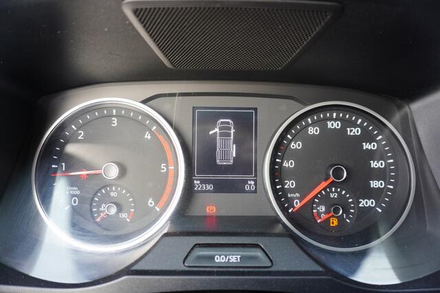 Volkswagen CRAFTER 35 177pk RWD L3H3/L2H2 Navigatie Apple Carplay Camera 3500kg Trekhaak