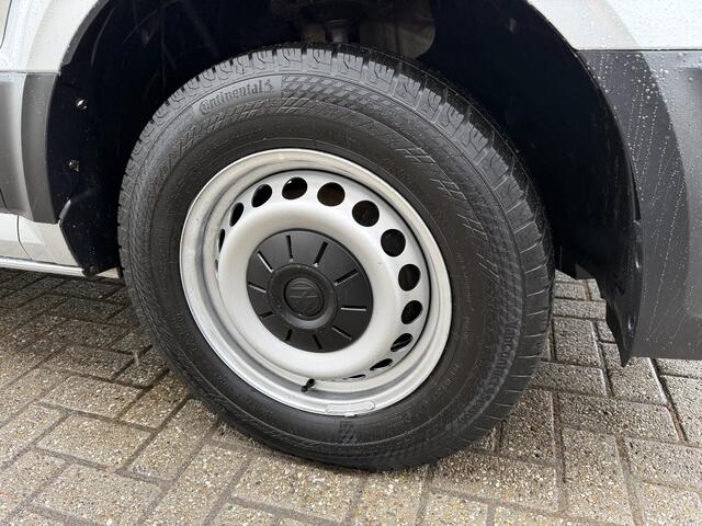 Volkswagen CRAFTER 35 2.0 TDI L3H2 Comfortline ( voorheen L2H1 ) / vaste prijs rijklaar ¤ 17.950 ex btw / euro 6 / bpm vrij / lease vanaf ¤ 302 / zilver metallic / airco / cruise / navigatie !