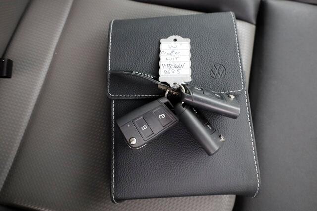 Volkswagen CRAFTER 35 2.0 TDI 140pk Bakwagen met laadklep en zijdeur 08-2021