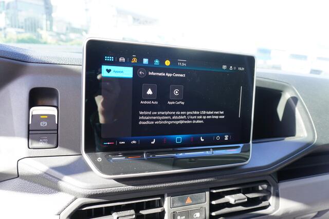 Volkswagen CRAFTER 35 140pk L3H3/L2H2 Facelift Apple Carplay Camera Betimmering Cruise control Digitaal Dashboard