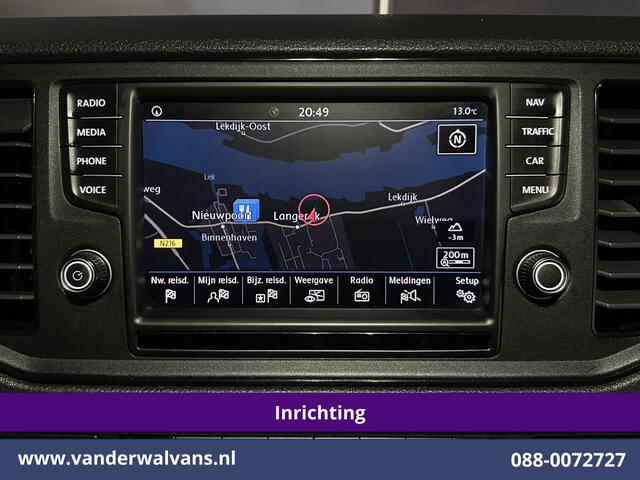 Volkswagen CRAFTER 2.0 TDI 177pk 3500kg Trekhaak Achterwielaandrijving L3H3 L2H2 inrichting Euro6 Airco | Camera | Navigatie Apple Carplay, Android Auto, Chauffeursstoel, Cruisecontrol, Leder, Bijrijdersbank