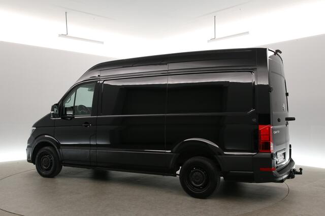 Volkswagen CRAFTER 2.0 TDI 177PK L3H3 | Aut. | 3000kg Trekgew. | Trekhaak | Airco | Camera | Adap. Cruise | 3 Zits | Carplay