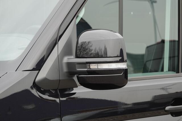 Volkswagen CRAFTER L3H3 2.0Tdi 177Pk Aut. | 2xSchuifdeur | Achteruitrijcamera | 19'' | Deep Black