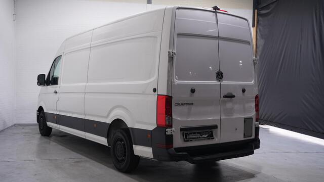 Volkswagen CRAFTER 2.0 TDI 140 pk L4H3 Airco, Apple Carplay Camera, 270 Graden Achterdeuren, Laadruimte Pakket, 3-Zits