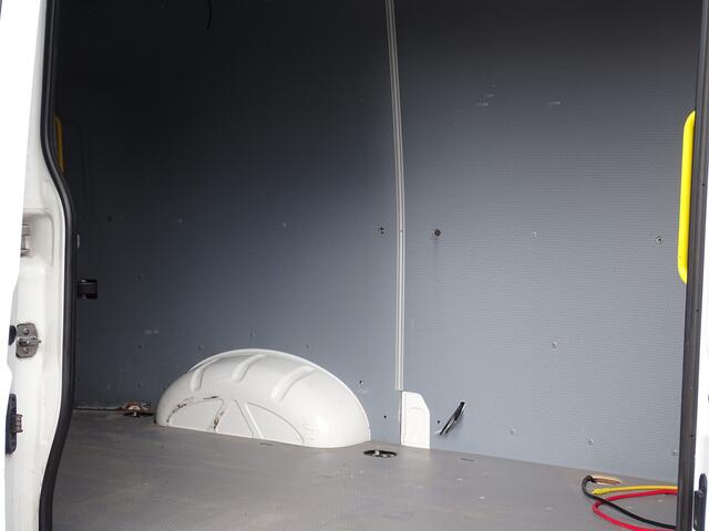 Volkswagen CRAFTER 2.0 TDI L3H3