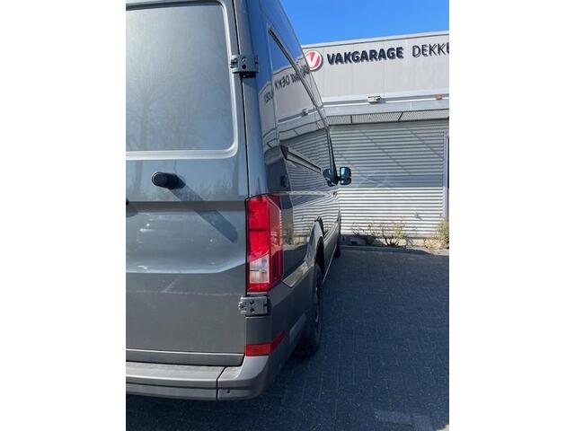 Volkswagen CRAFTER 2.0 TDI 141pk L3H3 Euro6 Airco | 3000kg Trekh