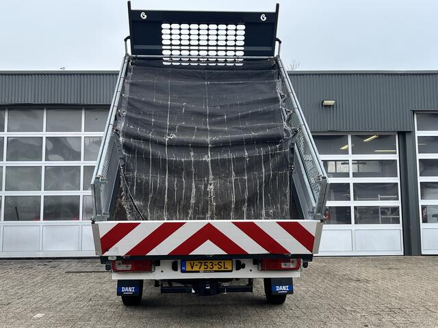 Volkswagen CRAFTER 35 2.0 TDI L4 DC 140pk Airco Cruise controle Trekhaak 3000kg trekgewicht Kipper 6-Persoons Euro 6 Dubbele cabine 1e eigenaar Open laadbak Pick-up Bakwagen Kieper