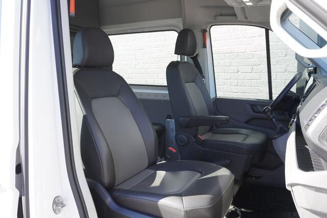 Volkswagen CRAFTER 2.0 TDI 177PK L3H3 Dubbele Cabine EURO 6 - Airco - Navi - Cruise - ¤ 20.950,- Excl.