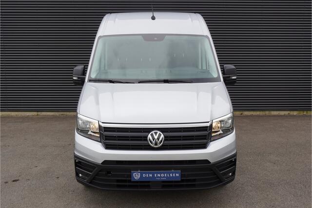 Volkswagen CRAFTER L3H3/L2H2 Trekhaak Camera Navigatie Parkeersensoren Cruise control Airco 3-Zits