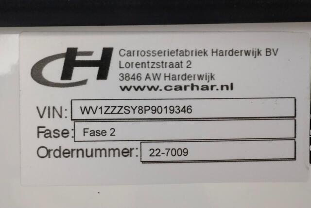 Volkswagen CRAFTER 35 2.0 TDI 140pk L4H3 (L3H2) Maxi Koelwagen Airco/Navi/Camera 11-2022