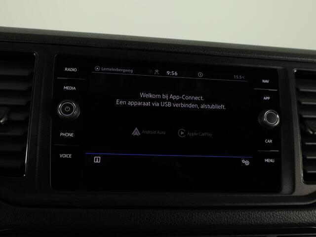 Volkswagen CRAFTER 35 2.0 TDI L3H3 Highline EURO VI 140 pk | Dode hoek detentie | Trekhaak | Verwarmde voorruit