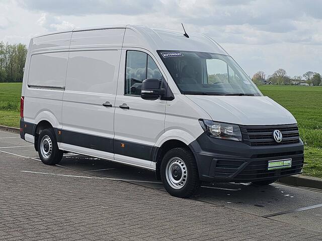 Volkswagen CRAFTER 35 L3H3 140Pk Automaat Trekhaak Camera CarPlay Euro6!
