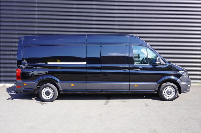 Volkswagen CRAFTER 35 180pk Automaat L4H3/L3H2 Parkeersensoren Camera 2-zits Apple Carplay