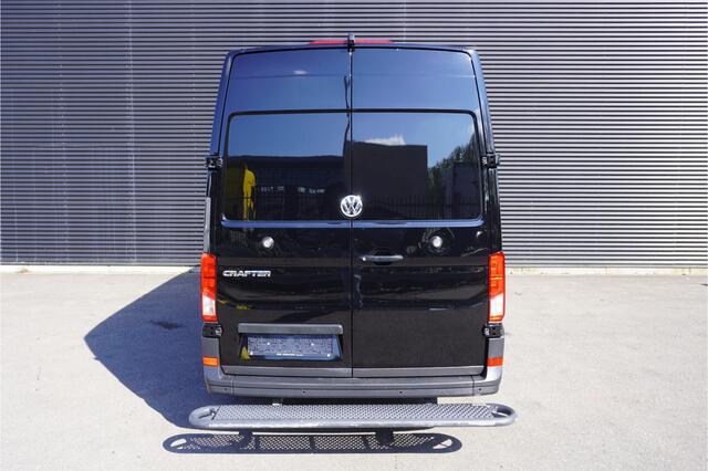 Volkswagen CRAFTER 35 180pk Automaat L4H3/L3H2 Parkeersensoren Camera 2-zits Apple Carplay