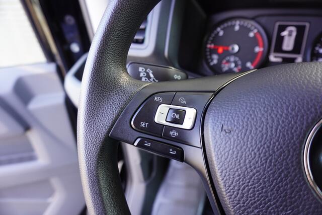 Volkswagen CRAFTER 35 180pk Automaat L4H3/L3H2 Parkeersensoren Camera 2-zits Apple Carplay