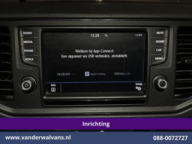 Volkswagen CRAFTER 2.0 TDI 141pk L3H3 L2H2 Inrichting Euro6 Airco | Camera | Apple Carplay | 3000kg Trekhaak | Cruisecontrol Android Auto, Chauffeursstoel, Parkeersensoren