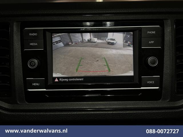 Volkswagen CRAFTER 2.0 TDI 141pk L3H3 L2H2 Euro6 Airco | Camera | Apple Carplay | Massagestoel | Cruisecontrol Android Auto, Chauffeurstoel