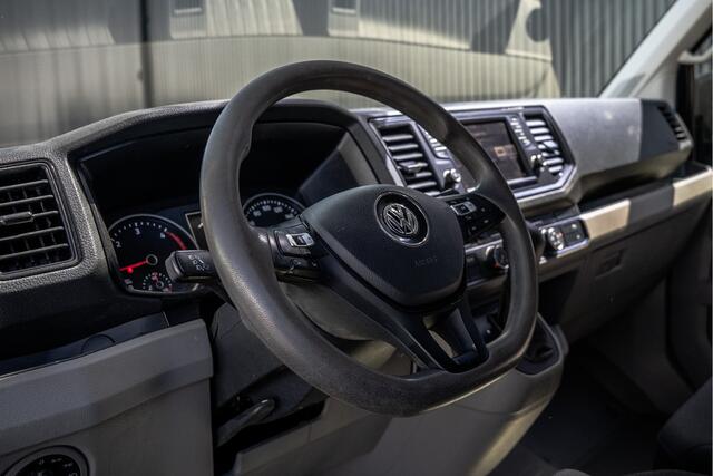 Volkswagen CRAFTER 2.0 TDI L3H3 | Automaat | 177 PK | Highline | LED | Camera | Carplay | PDC | Trekhaak