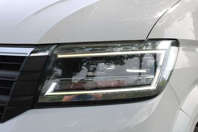 Volkswagen CRAFTER 35 2.0 TDI L3H3 Highline LED XENON CAMERA AUTOM LEER 147000KM!!!