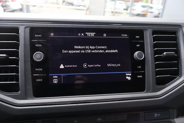 Volkswagen CRAFTER 35 2.0 TDI L3 DC Trendline | 140 PK | Navigatiesysteem | Cruise control | Apple CarPlay / Android Auto |