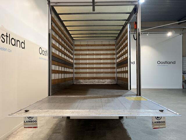 Volkswagen CRAFTER 35 2.0 TDI L3 140 PK Bakwagen / Dhollandia Laadklep / Meubelbak / Euro 6 / Airco / Cruise Control / CarPlay / Navigatie / 3-Zits / 85.000 KM !!