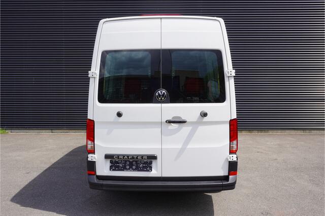 Volkswagen CRAFTER 140pk L3H3/L2H2 Facelift Digitaal dashboard Apple Carplay Cruise control Parkeersensoren 3-zits