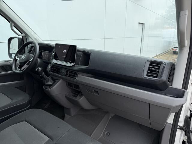 Volkswagen CRAFTER 2.0 TDI 140PK Nieuw Model! L3H3 Camera Climate control Carplay Parkeersensoren v+a