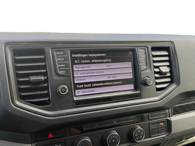 Volkswagen CRAFTER 35 2.0 TDI 141pk L4H3 Highline Adap Cruise, Ergocomfort, Camera, Parkeersensoren