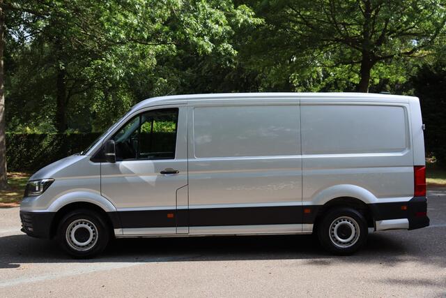 Volkswagen CRAFTER 35 2.0 TDI L3H1 Highline 2017 | Trekhaak | Parkeersensoren | Elektrische Ramen | Cruise Control | Boekjes | Standkachel | 2 Sleutels | Alarm Klasse 3 | Stuurwiel Bediening