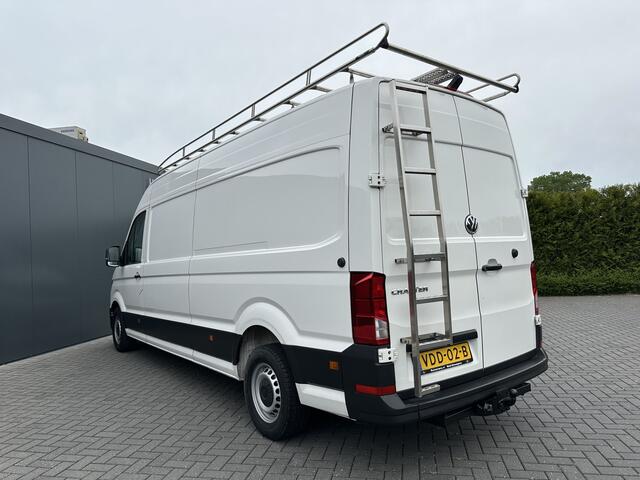 Volkswagen CRAFTER 2.0 TDI 141 PK E6 / L4H3 / INRICHTING / IMPERIAAL + TRAP / 3 TONS TREKHAAK / CAMERA / AIRCO