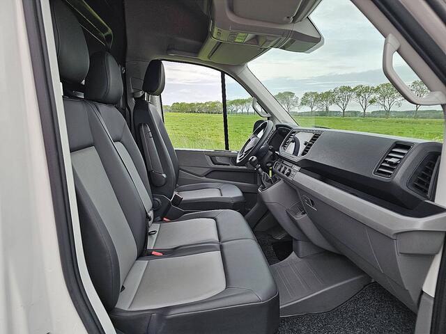Volkswagen CRAFTER 35 2.0 TDI L4H3 Maxi Airco Navi Euro6 140Pk Pdc L4H3 Maxi Airco Euro6 140Pk Pdc