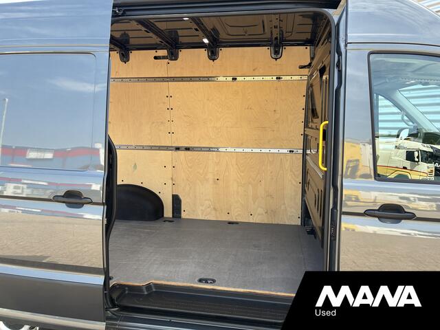 Volkswagen CRAFTER 35 2.0 177pk TDI L3H3 Automaat LED koplampen Standkachel Carplay