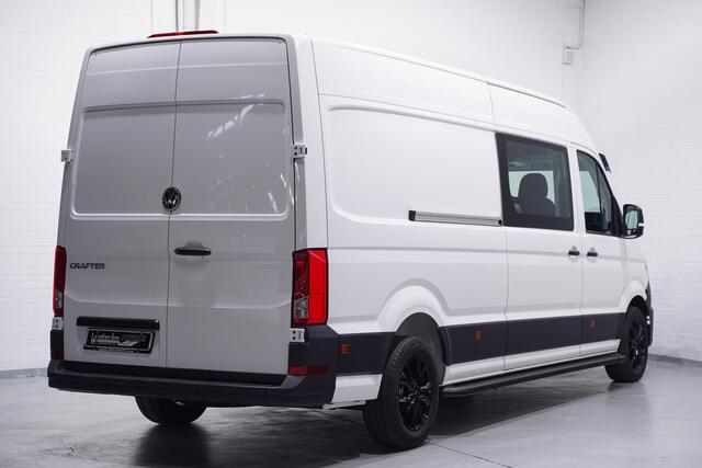 Volkswagen CRAFTER 2.0 TDI 140 pk L4H3 Dubbel Cabine 6p Airco, Cruise control, 17" LMV, Treeplanken, PDC V+A