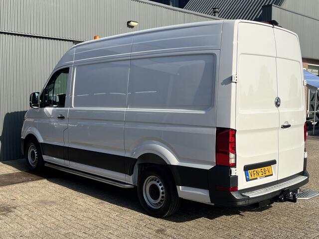Volkswagen CRAFTER 35 2.0 TDI L3H3/L2H2 Trekhaak 3500kg trekgewicht Airco Cruise controle Kastinrichting Omvormer Apple carplay Navigatie Parkeersensoren voor en achter Euro 6 Bpm vrij!!
