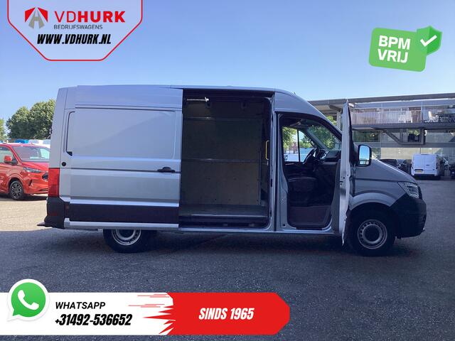 Volkswagen CRAFTER 2.0 TDI 140 pk DSG Aut. L3H3 LED/ 270Gr.deuren/ Gev.Stoel/ Massage/ Standkachel/ Carplay/ Camera/ PDC/ Cruise/ Trekhaak/ Airco