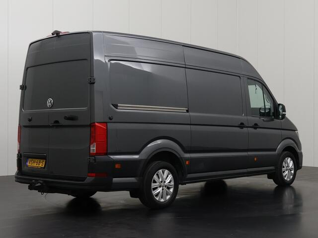 Volkswagen CRAFTER 2.0TDI 177PK L3H3 Highline | Leder | 3000Kg Trekhaak | Navigatie | Camera | Airco | Cruise | Betimmering