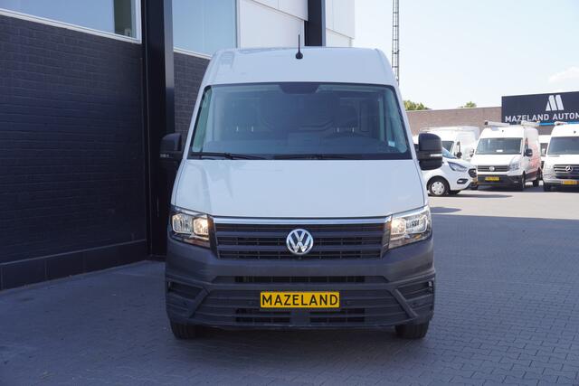 Volkswagen CRAFTER 2.0 TDI 140PK L3H2 EURO 6 - Airco - Trekhaak - Camera - ¤20.900,- Excl.